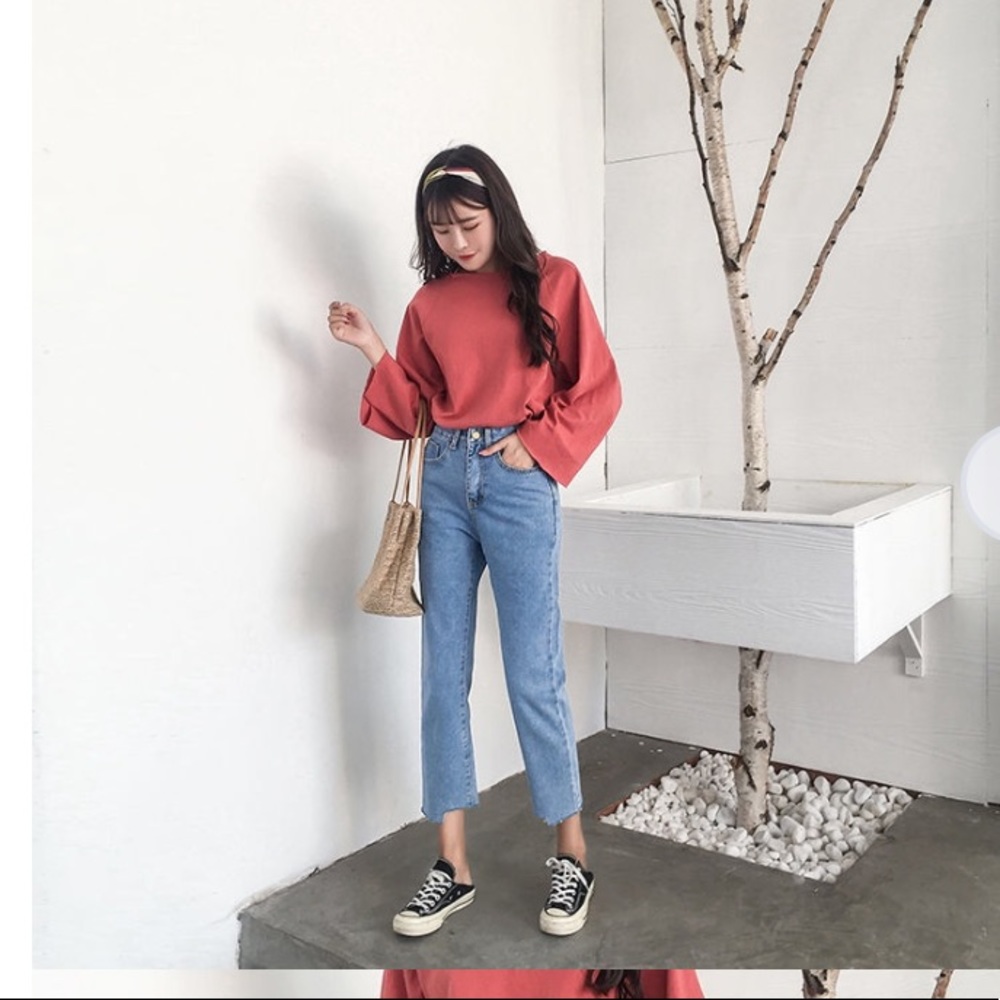 NWT High Waisted Medium Wash Cropped Jeans 25 - Picture 1 of 5
